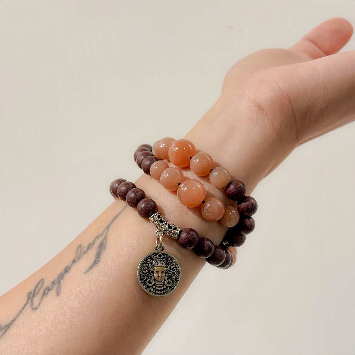 Coconut Milk Aroma Necklace | Under the Night’s Embrace