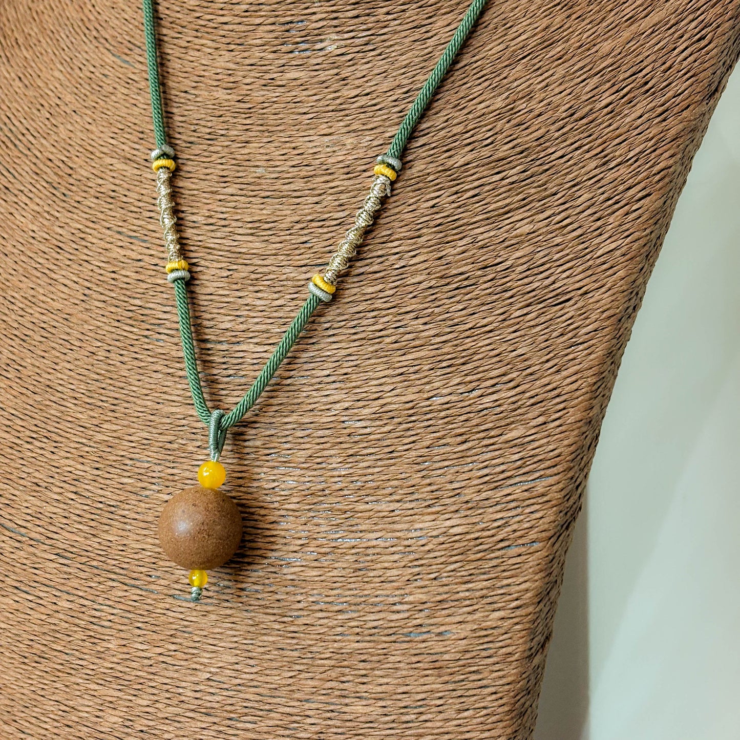 Gentle Herbal Aroma Necklace | True Love